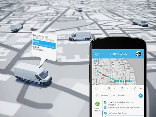 TrackTruck — logiciel de suivi GPS de flotte de véhicules développé par AORA Technologies à Abidjan